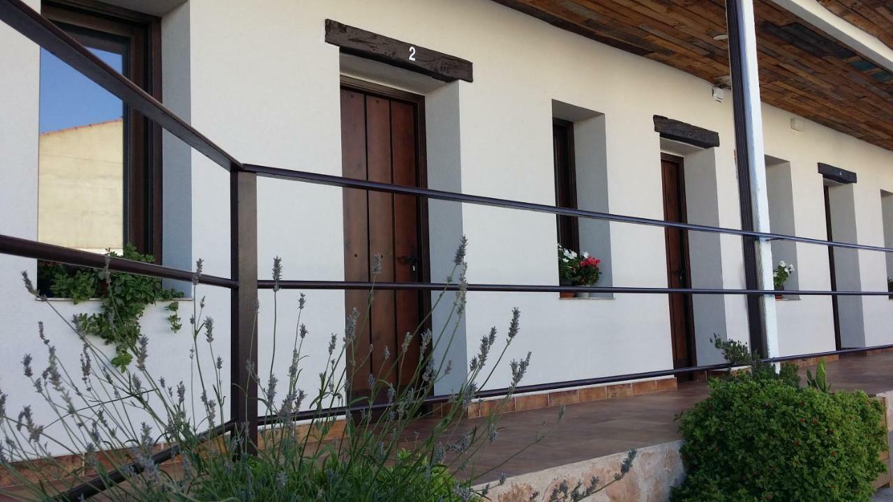 Hostal Almagro - Parking Luaran gambar